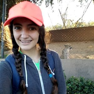 Meet your Posher, Shaina